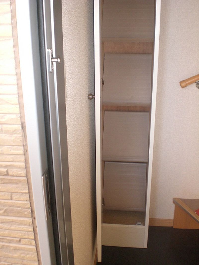 レオネクストやまと 収納