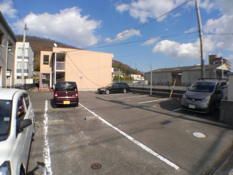 レオパレスエスペーロ・Ｉ 駐車場