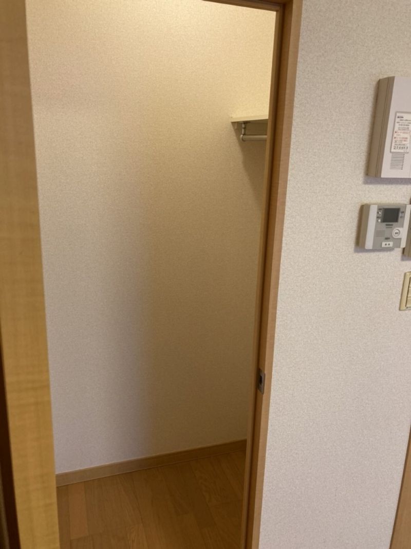 レオパレスＦＩＯＲＩ高松 収納