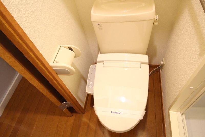 レオパレスシャルマン トイレ