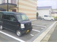 レオパレス紫陽花 駐車場