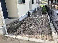 レオネクストラウール エントランス