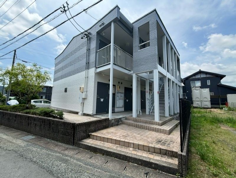 レオパレスコスモ平井 エントランス