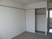 レオパレスＫＡＺＵ 収納