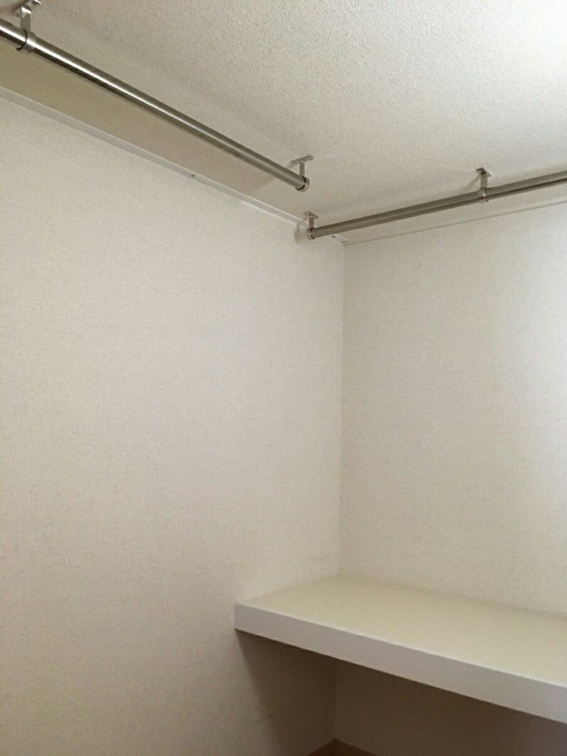 レオパレスミルキーウェイ 収納