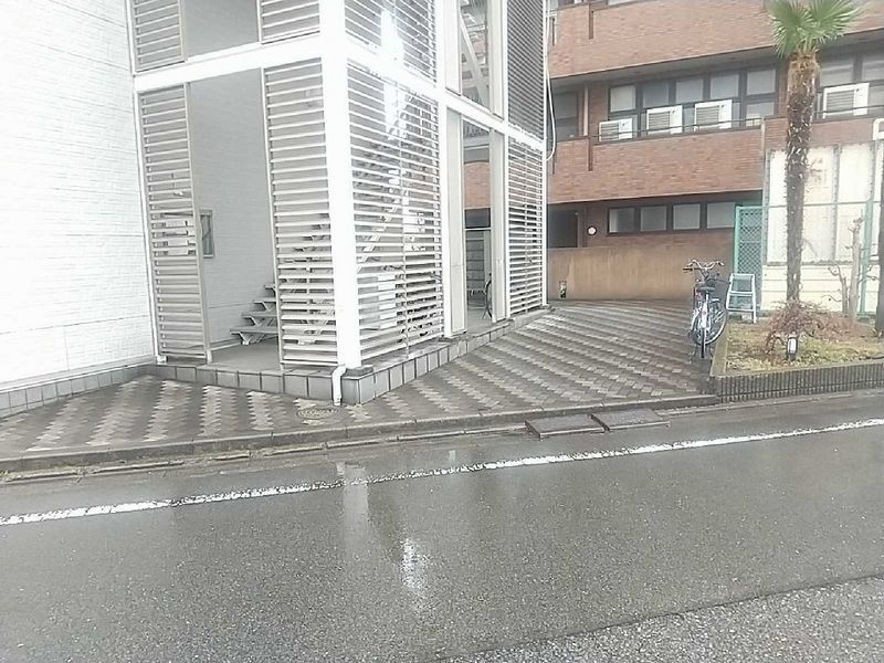 レオパレスブライト 共用部分