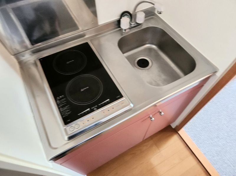 レオパレスタウンコート南矢三 キッチン