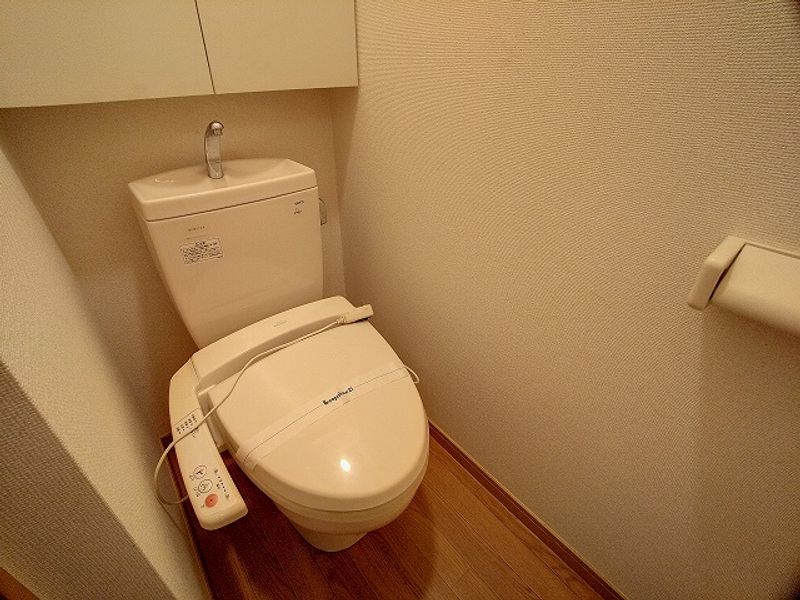 レオパレスエムエムワン トイレ