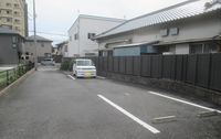 レオネクストみやび 駐車場