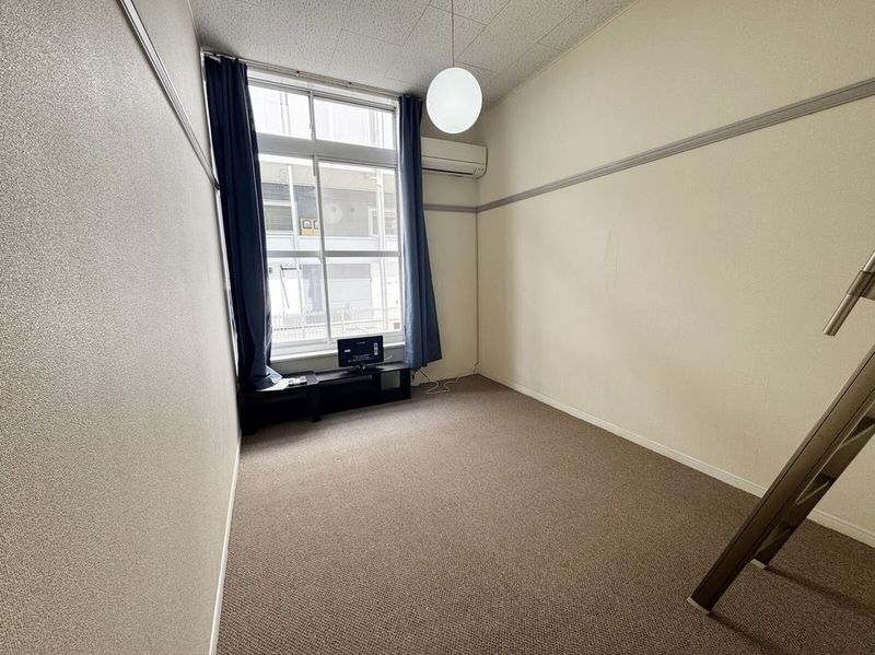 leopalace Rainbow Living room