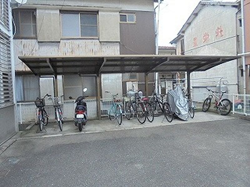 レオパレス北野 共用部分