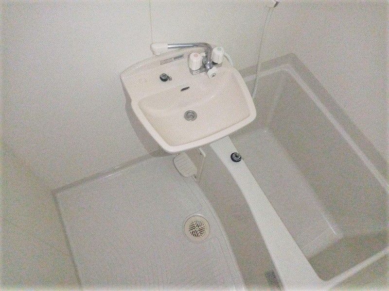 レオパレスヴァンルミエール 風呂