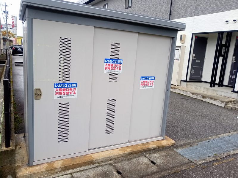 レオパレスアネックス 共用部分