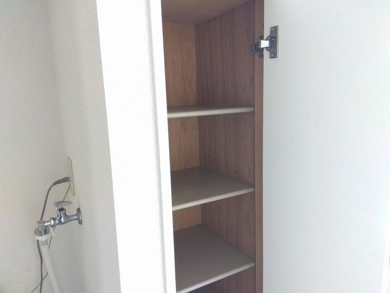 レオパレスＧＡＺＥＢＯ１２ 収納