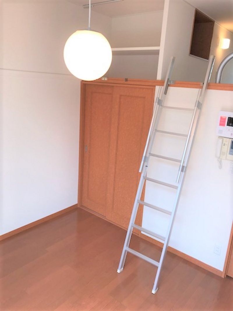 レオパレスパルタ 収納