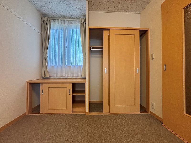 レオパレス飛躍館 収納