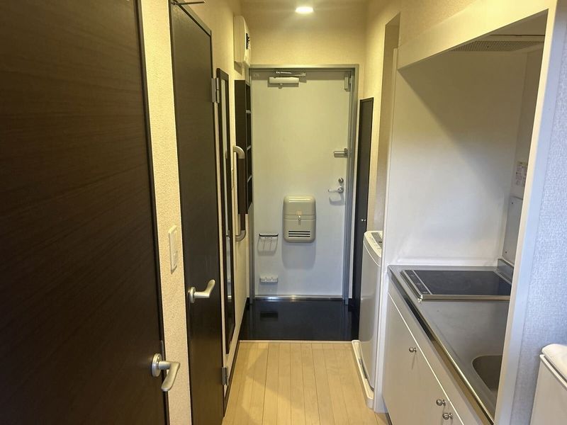 レオネクストトレゾールＫＳ 玄関