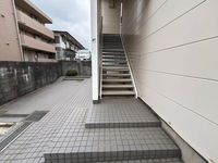 レオパレスＡＭＯＲＩＮＯ エントランス