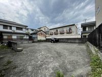 レオパレスミロワール 駐車場
