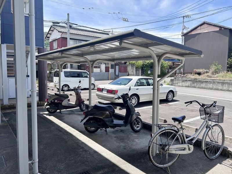 レオパレスＭａｐｌｅⅤ 共用部分