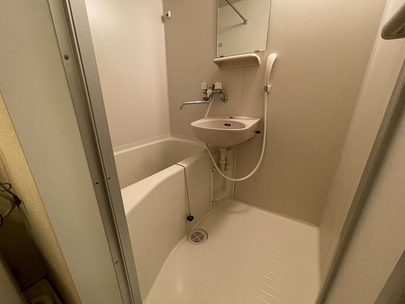 レオパレスシャルトル 風呂