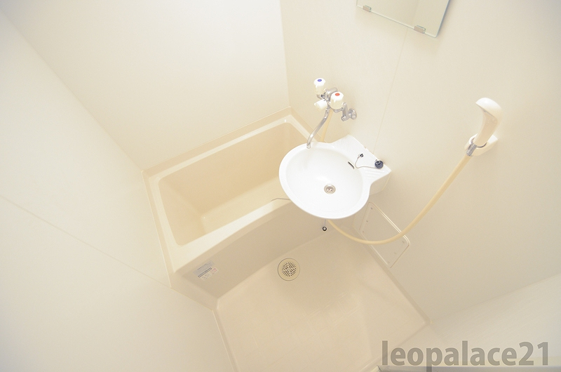 leopalace Sangane B Phòng tắm