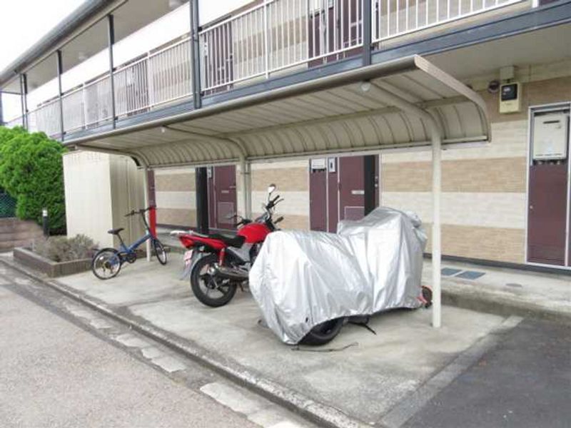 レオパレスクルンテープＡ 共用部分