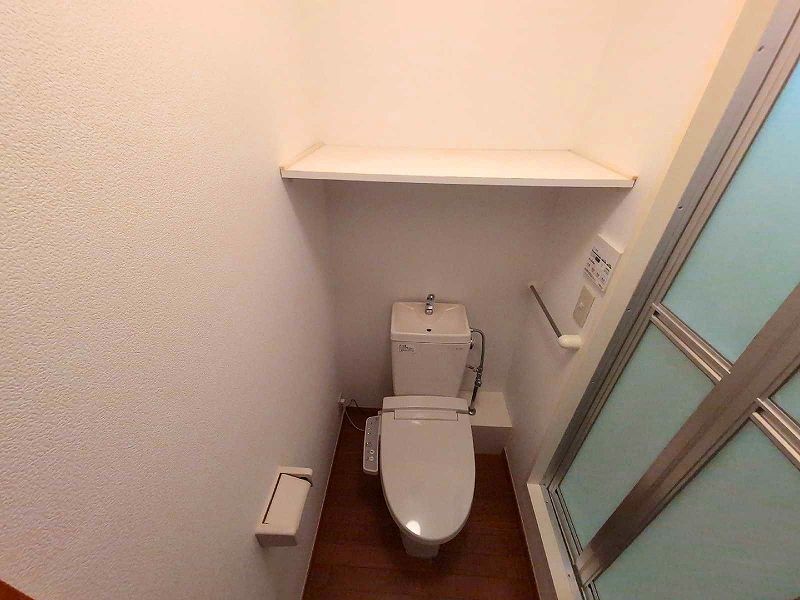 レオパレス山中 トイレ