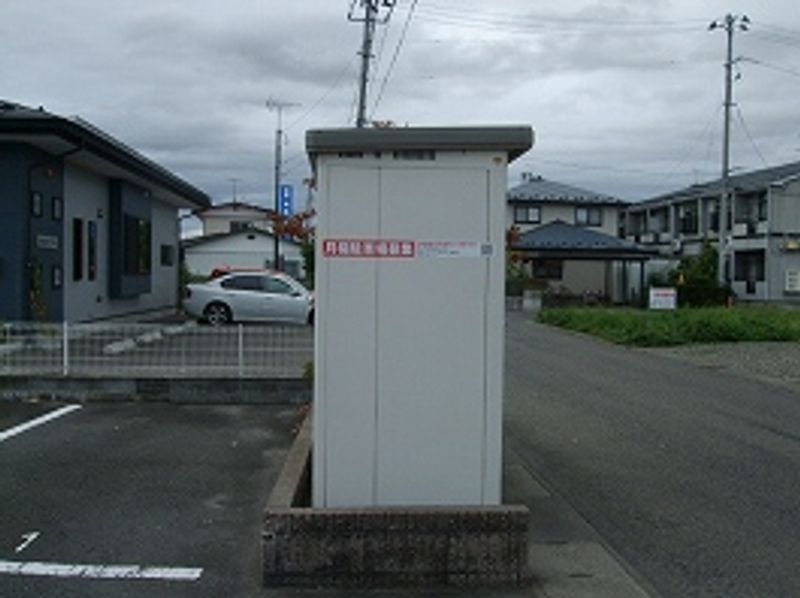 レオパレス柳原 駐車場