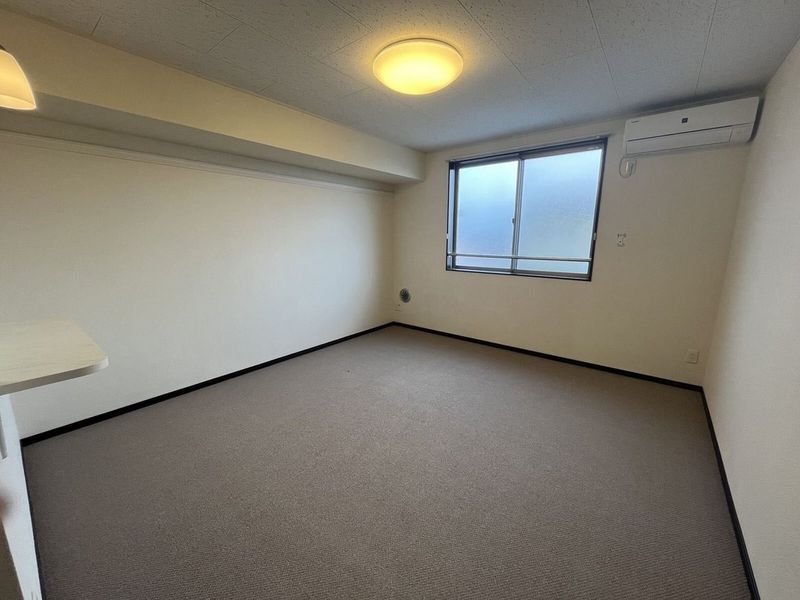 レオネクスト段々 居間