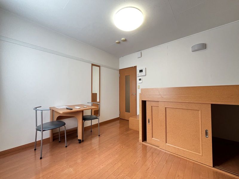 レオパレスメゾンＴ 居間