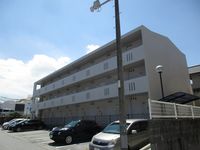 レオパレス新都心ＡＳＡＫＡ 駐車場