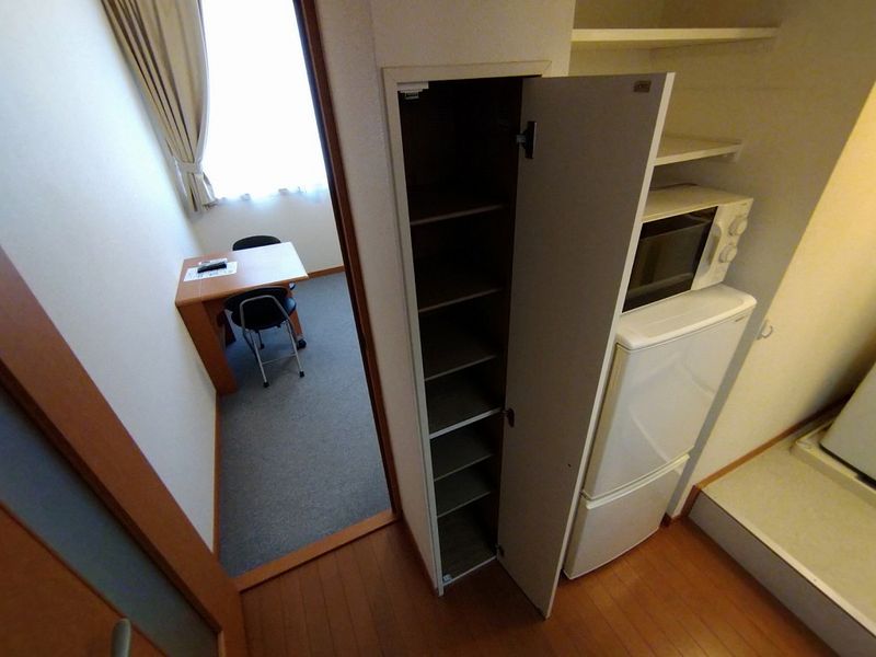 レオパレスクヴェレ その他