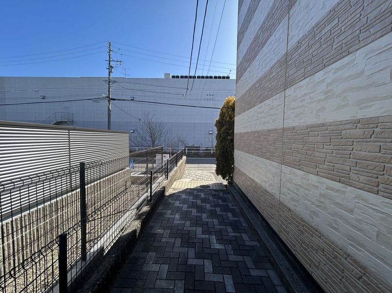 leopalace LOTUS A Entrance