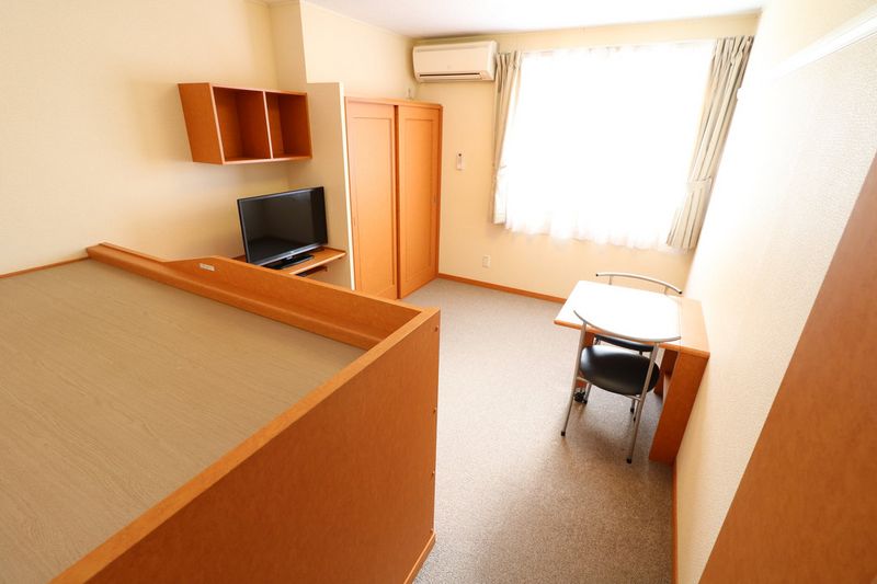 レオパレスＳａｎｃｔｕａｒｙ 居間