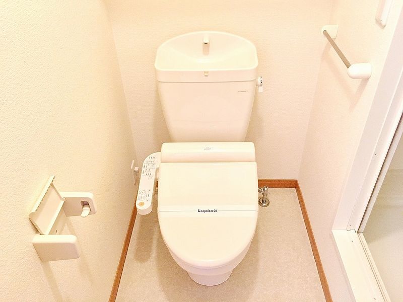 レオパレス翼Ⅵ トイレ