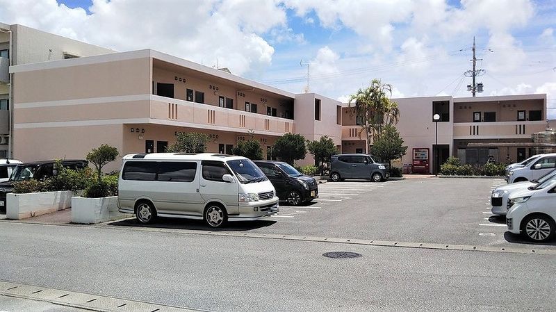 leopalace Mihara II Bãi đỗ xe