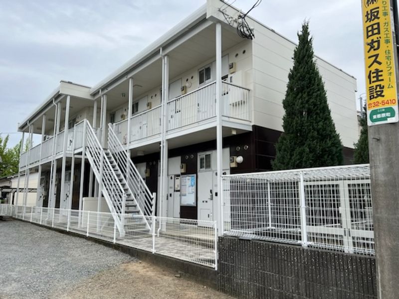 レオパレス東櫛原 外観