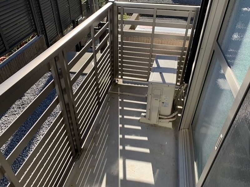 CLEINO Yono Honmachi Balcony