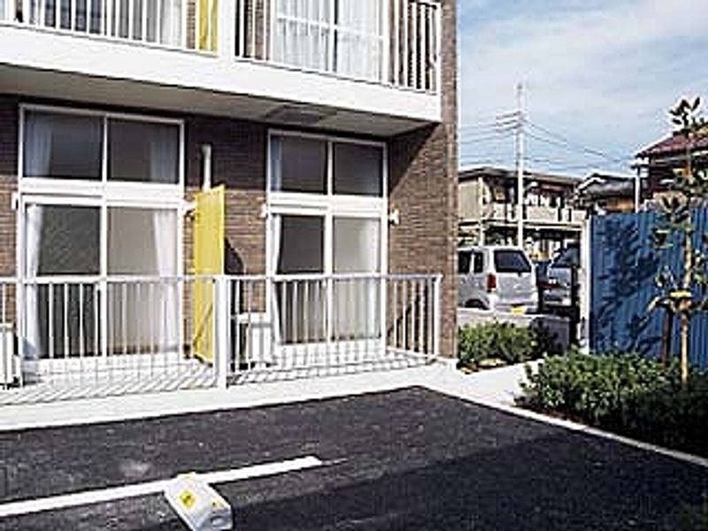 レオパレスサントーヨー バルコニー