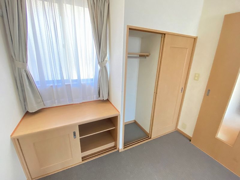 レオパレスサンハイ 収納