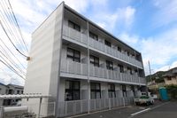 レオパレス花上 外観