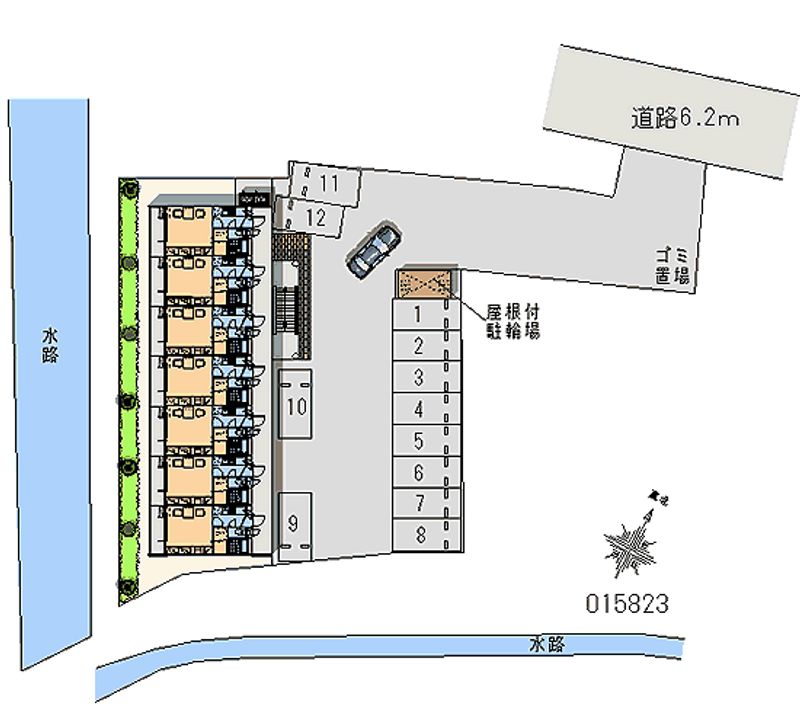 15823月租停車場