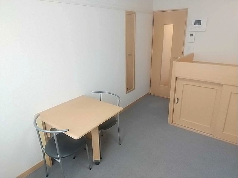 レオネクストフィロ　前沢宿Ⅰ 居間