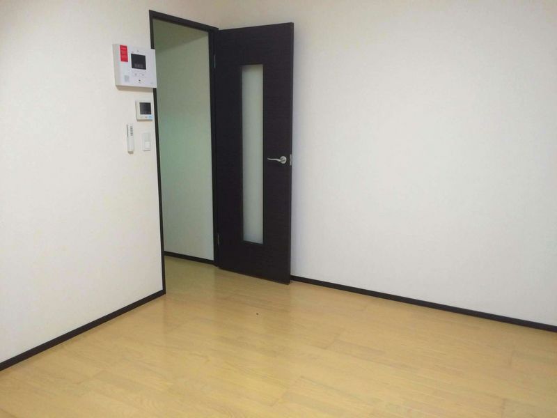 レオネクストＫＳＭ　Ｐｌｕｓ 居間