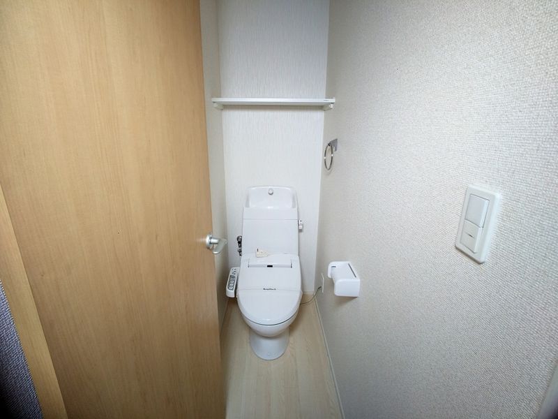 CLEINO Gran Seed Toilet