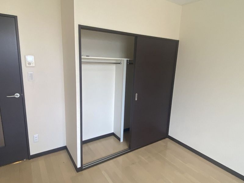 レオネクスト白仙 収納