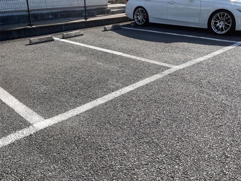 レオパレス樽崎 駐車場