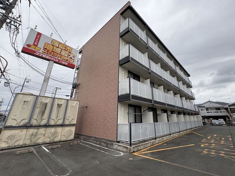 leopalace NIHO Exterior