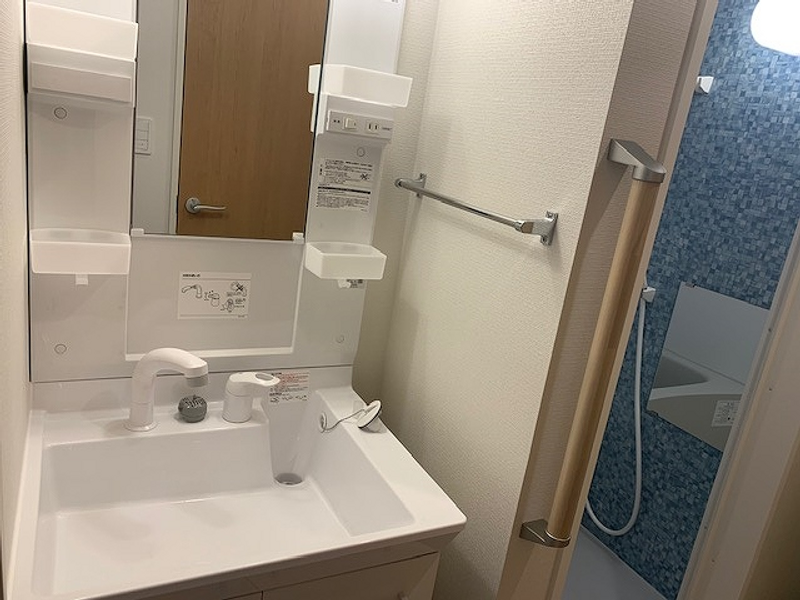 CLEINO Welder Sasame Washroom